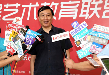 以科技之力，筑艺术传承之魂<br />：馗咝Ｔ冻桃帐踅逃似舳鞘皆猜淠