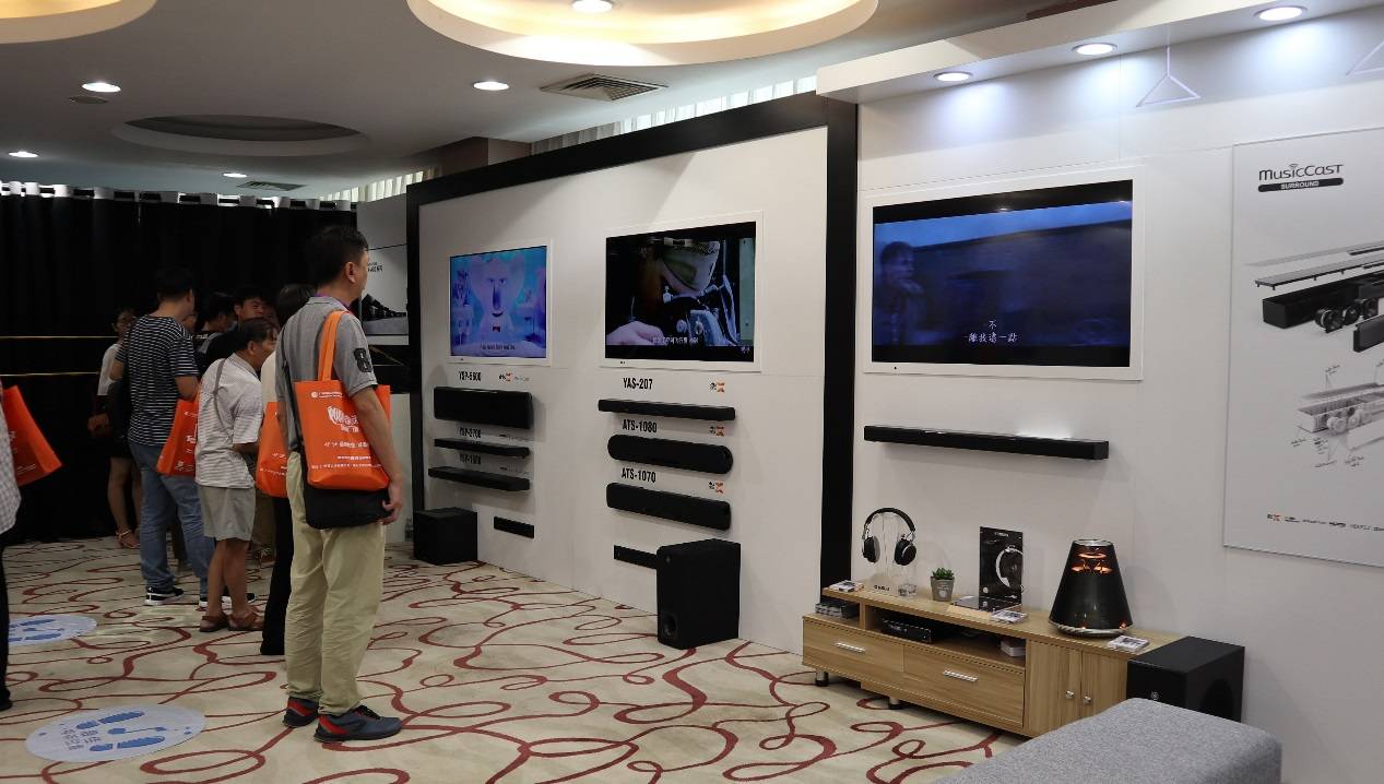 娱乐音质新境界，利来国际最老牌携带家庭音响新品亮相2018广州国际音响唱片展